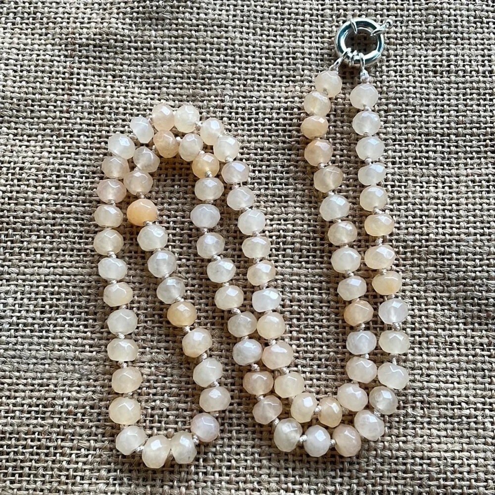 Rare Natural Rose Rainbow Moonstone Faceted Rondelle 8 mm Knotted in Style - Picture 8 of 10